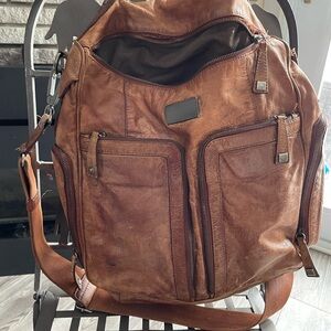 Work/travel leather satchel 12x14—multi zip pockets + crossbody strap.